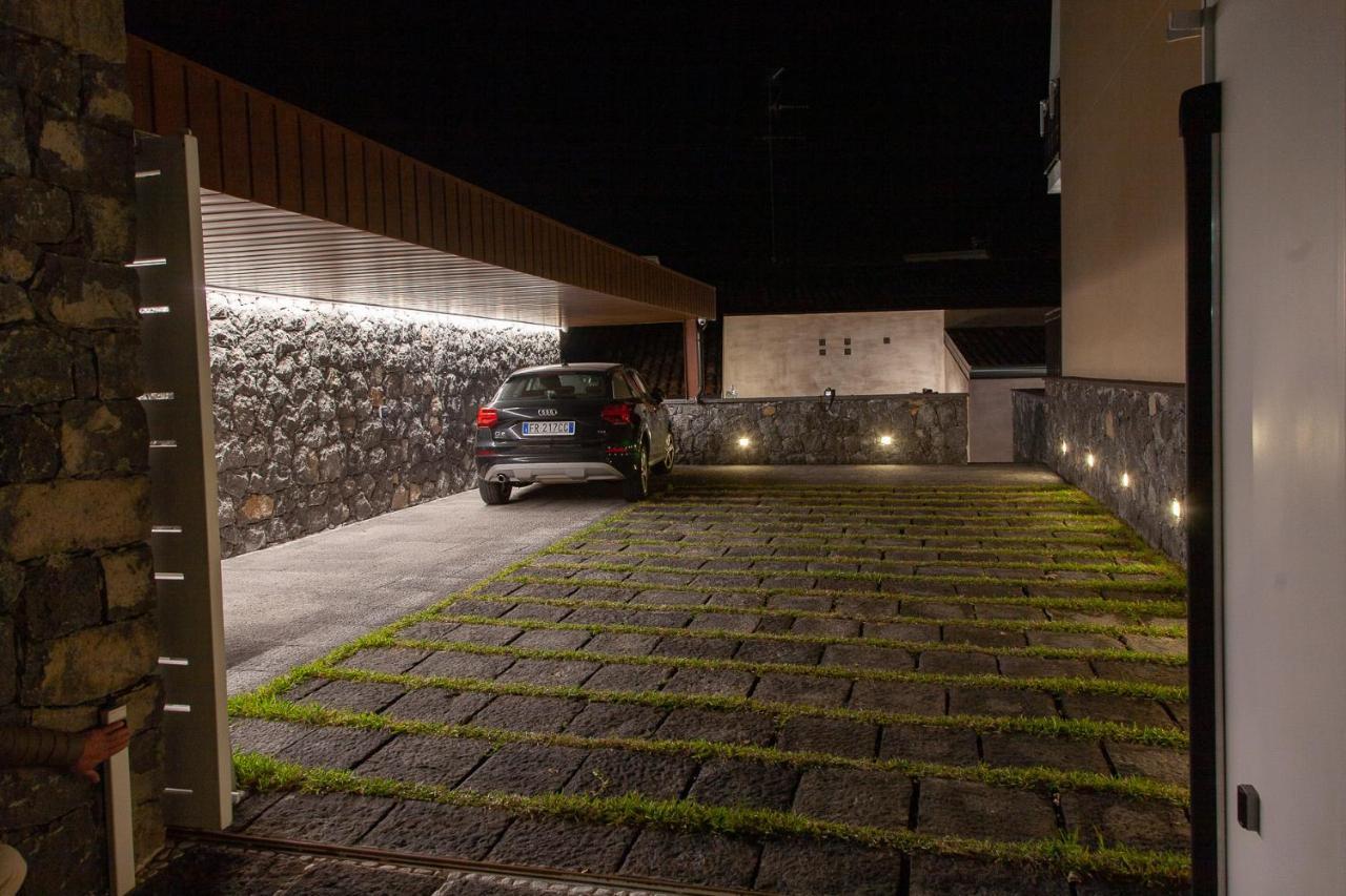 Mori Siciliani House Aparthotel Aci Castello Buitenkant foto